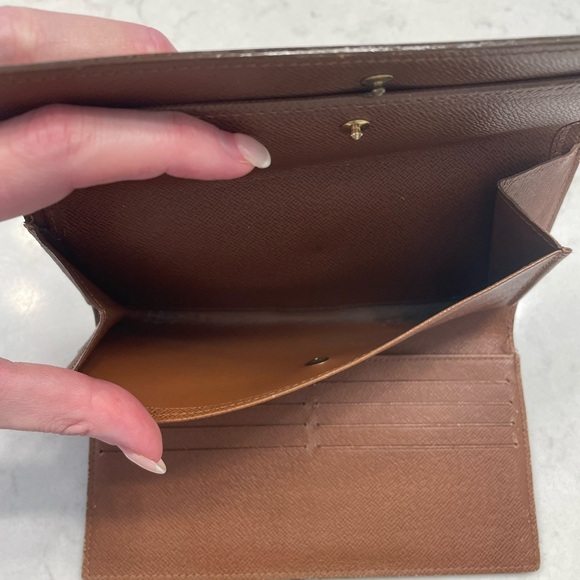 Louis Vuitton Sarah Classic Monogram Brown Wallet - Picture 3 of 12